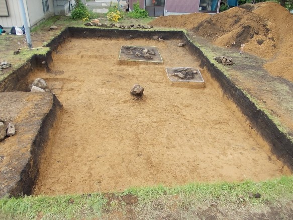 昨年度の発掘現場 昨年度の発掘現場