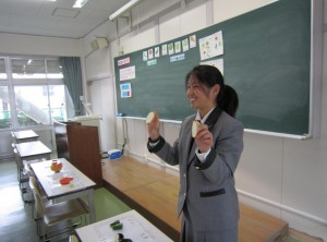 4年生　学活「どのような野菜がどのような働きをするのだろうか」