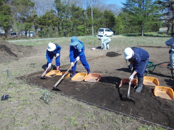 女子大生発掘中