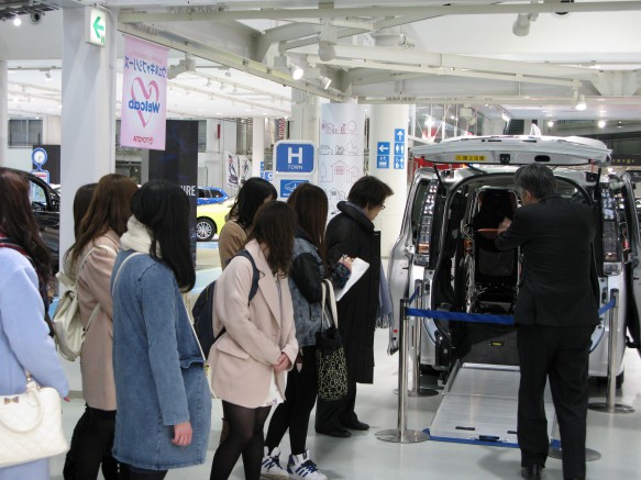 進化する福祉車両の仕組みを知りました(TOYOTA MEGAWEB)