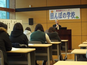 「田んぼの学校」  開校式で卒業です。　