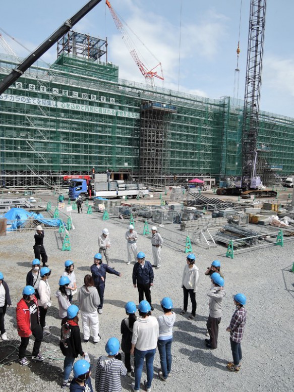 大規模な庁舎が建設中!須賀川市民になりたい学生も増えたかな?